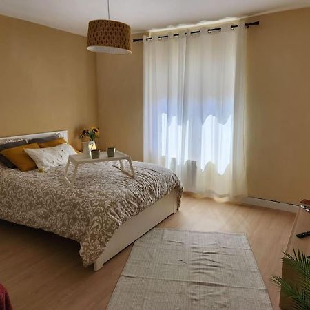 Moderno Apartamento Cerca Del Centro En León Kültér fotó